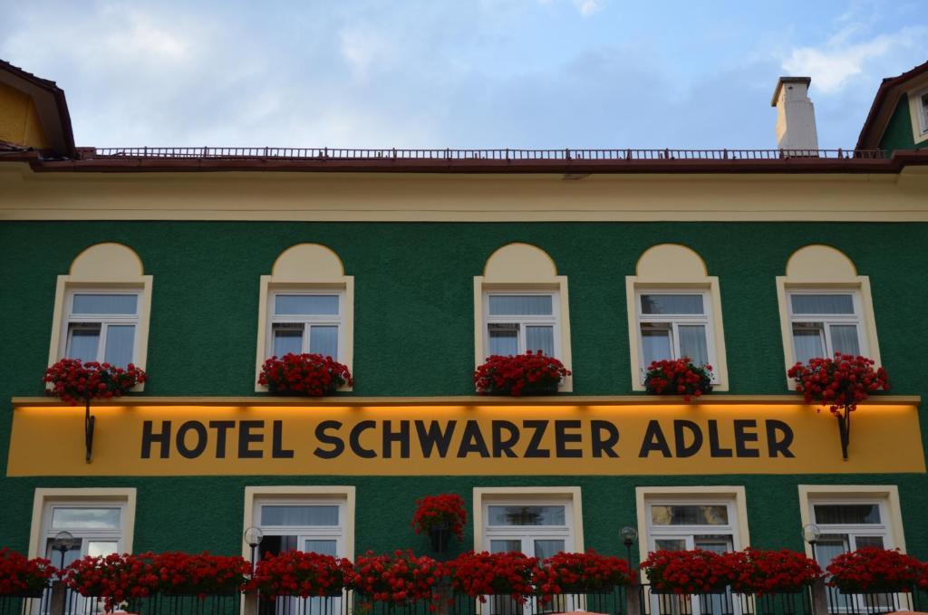 Hotel Schwarzer Adler Мариацелль Экстерьер фото